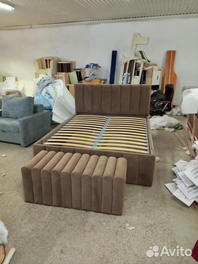 Кровать двухспальная 180 200 новая