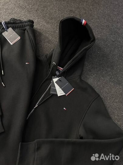 Спортивный костюм Tommy Hilfiger черный новый