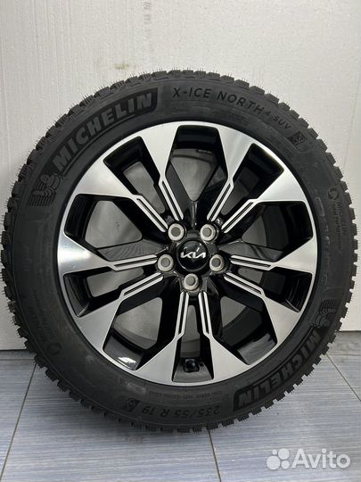 Новые.Оригинал.Kia Carnival,Sorento 235/55r19