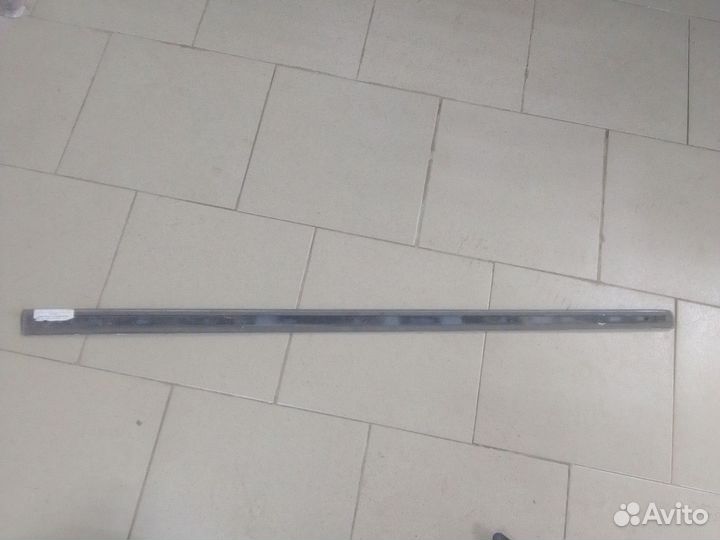 Молдинг на дверь Audi A4