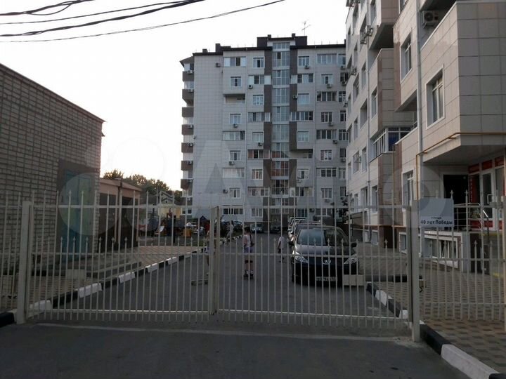 2-к. квартира, 62 м², 1/9 эт.