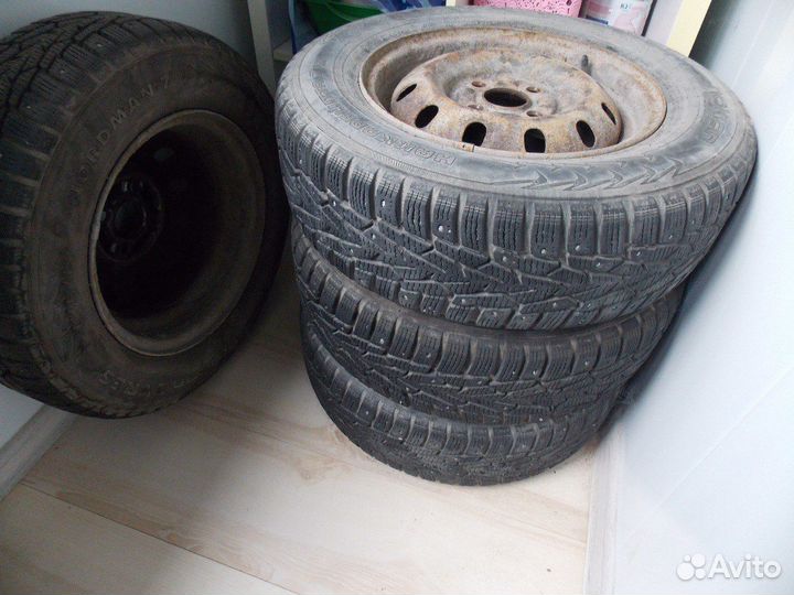 R13 Nordman 7 175/70, PCD 4x100 DIA 12