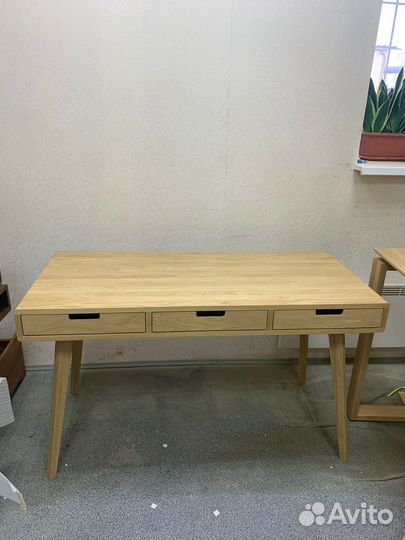 Компьютерный стол письменный рабочий из массива