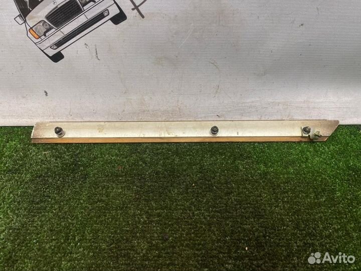 Дерево салона Mercedes-Benz