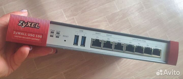 Маршрутизатор zuxel zuwall usg100