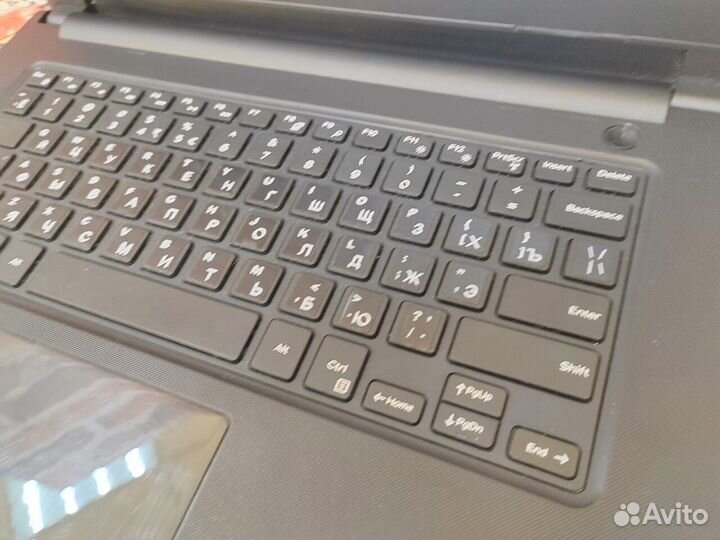 Игровой ноутбук Dell 14