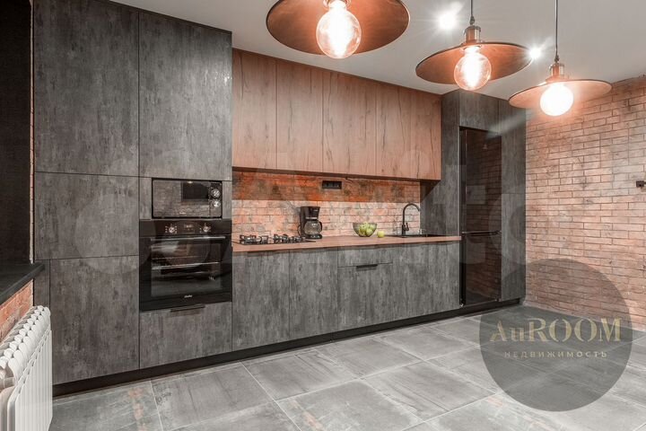 3-к. квартира, 76,5 м², 1/10 эт.