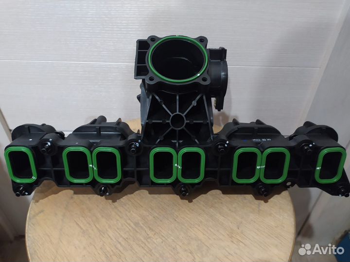 Коллектор впускной Ford Transit 155 л.с