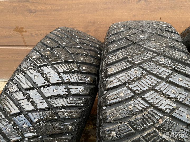 Goodyear Ultragrip Ice Arctic 195/65 R15