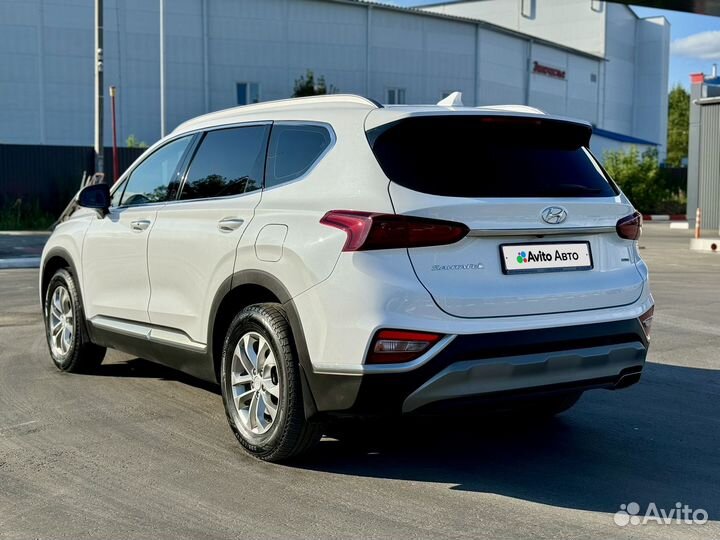 Hyundai Santa Fe 2.4 AT, 2019, 107 000 км