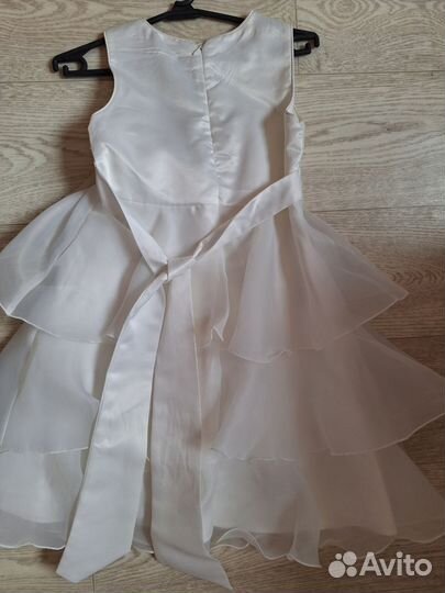 Нарядное платье для девочки