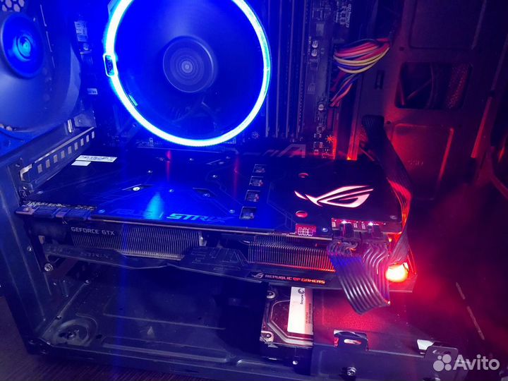 Asus GTX 1080 Ti 11Gb strix Gaming