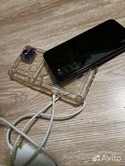 На продаже телефон Redmi note 8 2021