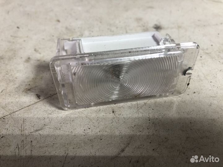 Плафон багажника Renault Logan 2