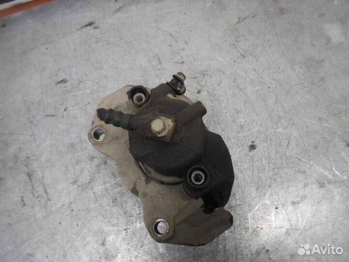 Суппорт передний левый Opel Astra H Z18XER 2008