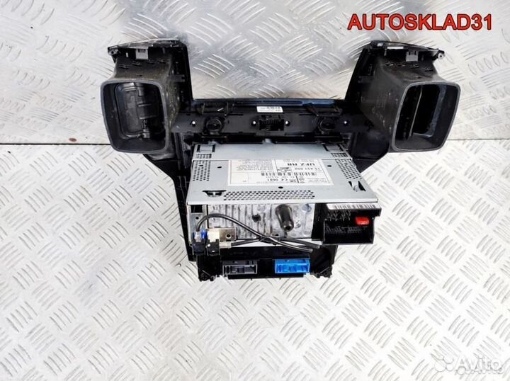 Магнитола Opel Zafira B 13431892