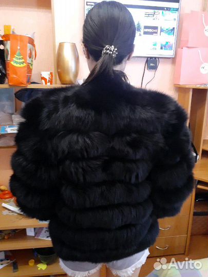 Шубка песец черная