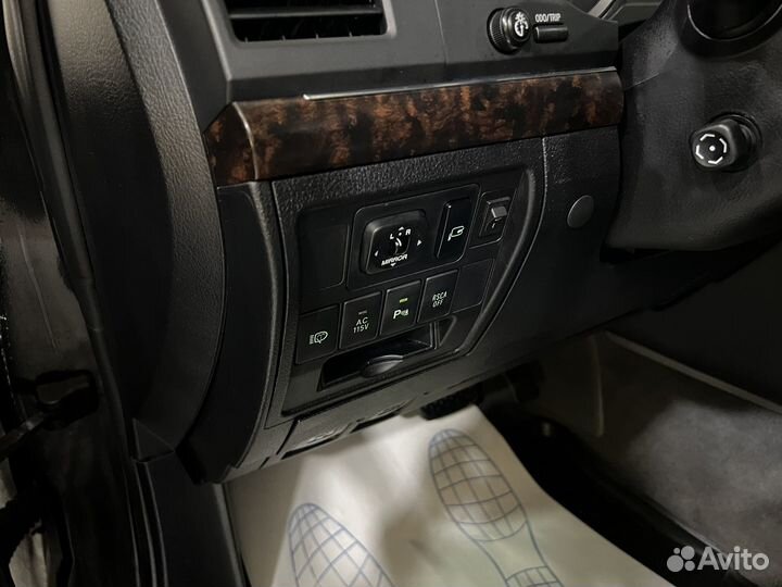 Toyota Land Cruiser 5.7 AT, 2007, 145 552 км