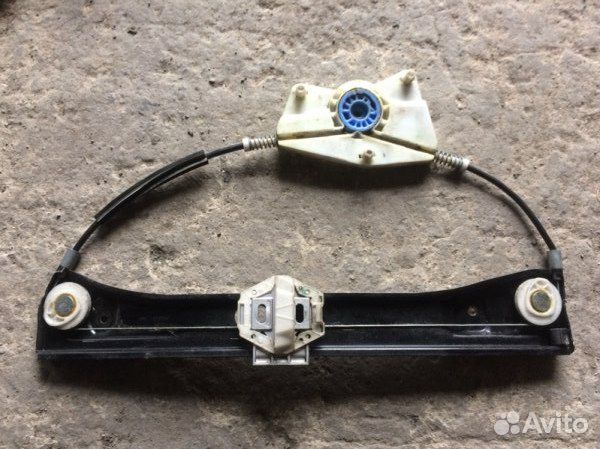 Стеклоподъемник электрический задний правый