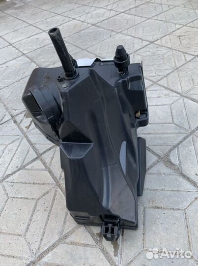 Корпус воздушного фильтра Ауди А4,А5,Q5