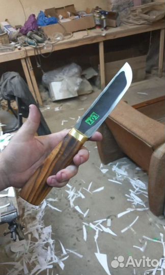 Нож кованый ручной работы