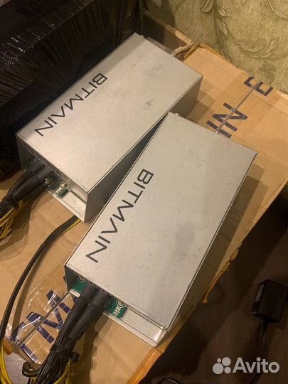 Блок питания Bitmain APW3++