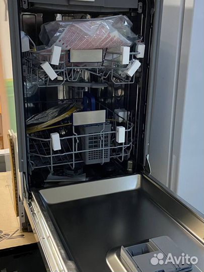 Встраиваемая посудомоечная машина Grundig gsvp3150