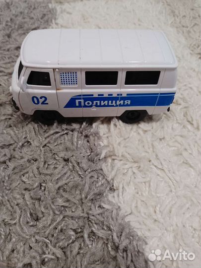 Детские игрушки