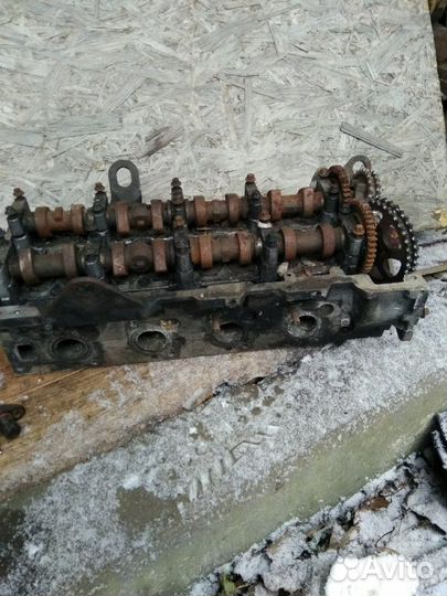 Головка блока цилиндров двигателя спринтер 2.2 л
