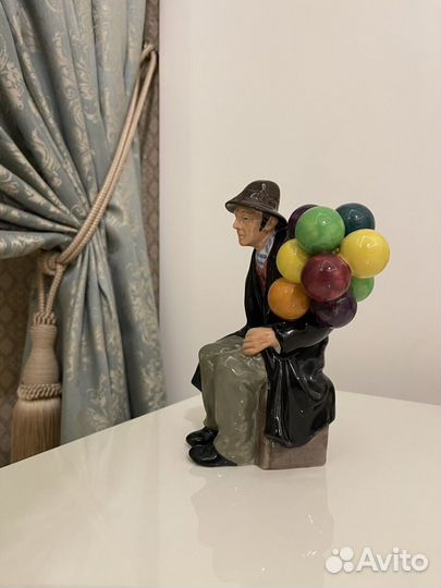 Royal Doulton. Статуэтка «Balloon Man»