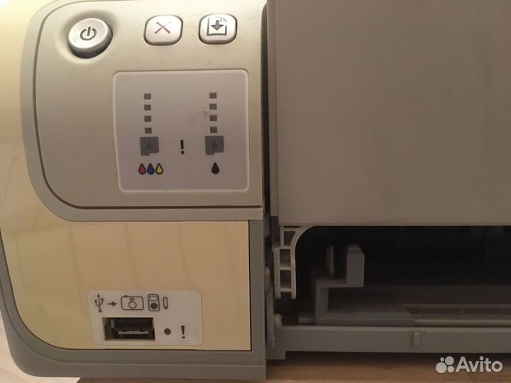 Цвeтнoй пpинтер hр Dеskjеt D4363