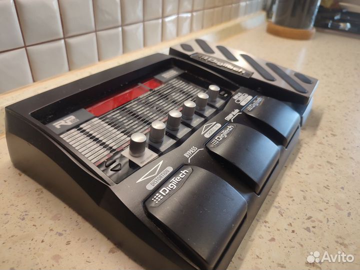 Гитарный процессор digitech RP355