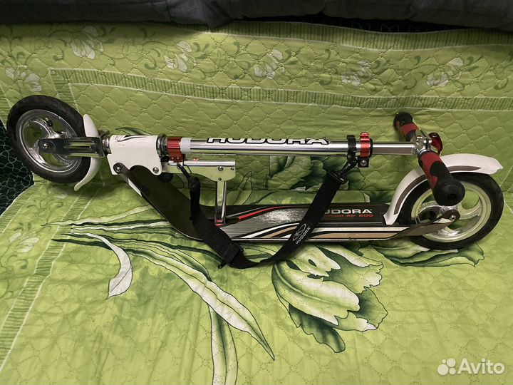 Самокат hudora 205