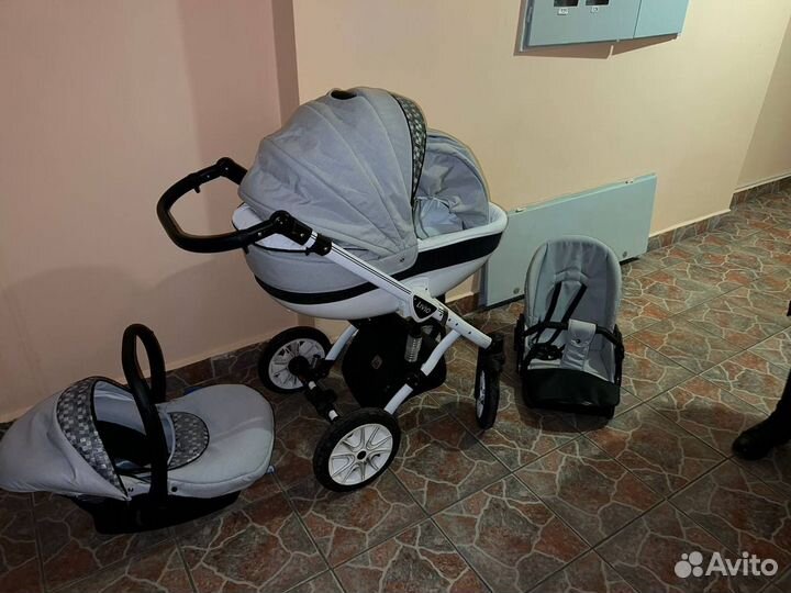 Коляска 3 в 1