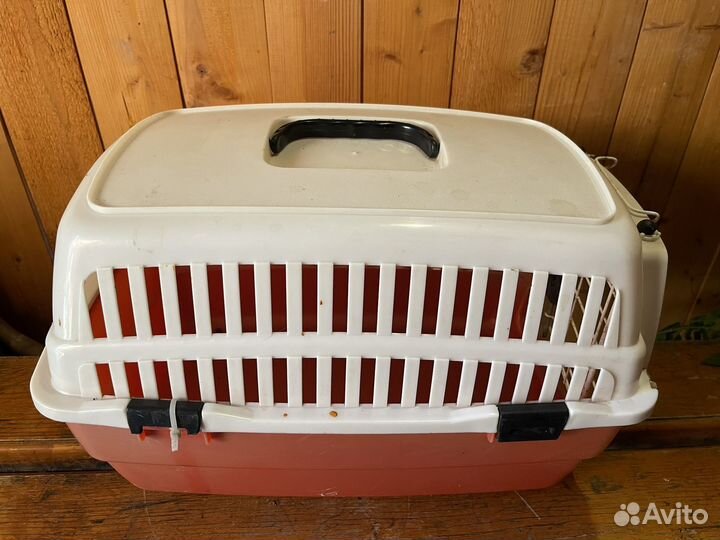 Переноска для животных пластмассовая бу