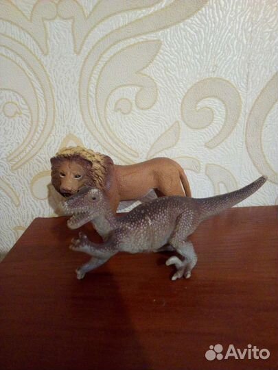 Фигурки животных пакетом