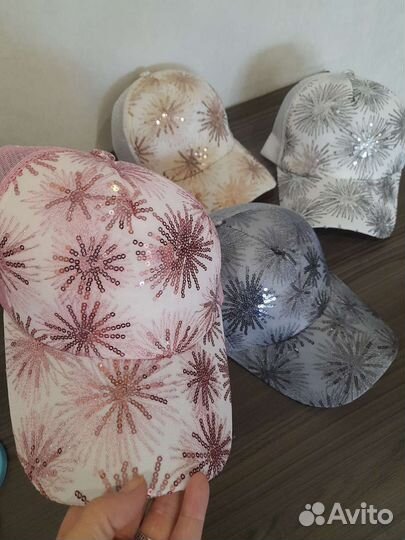 Кепка женская новая