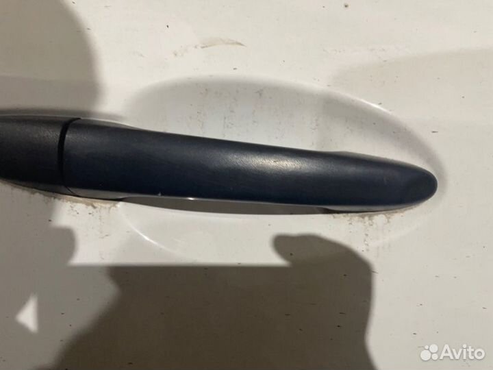 Ручка двери задняя правая Mazda 3 3 Z6A61564 2012