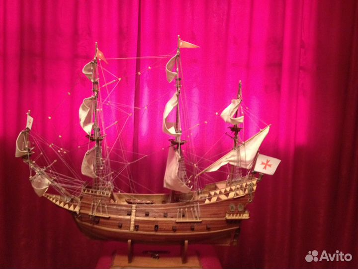 Модель парусника 