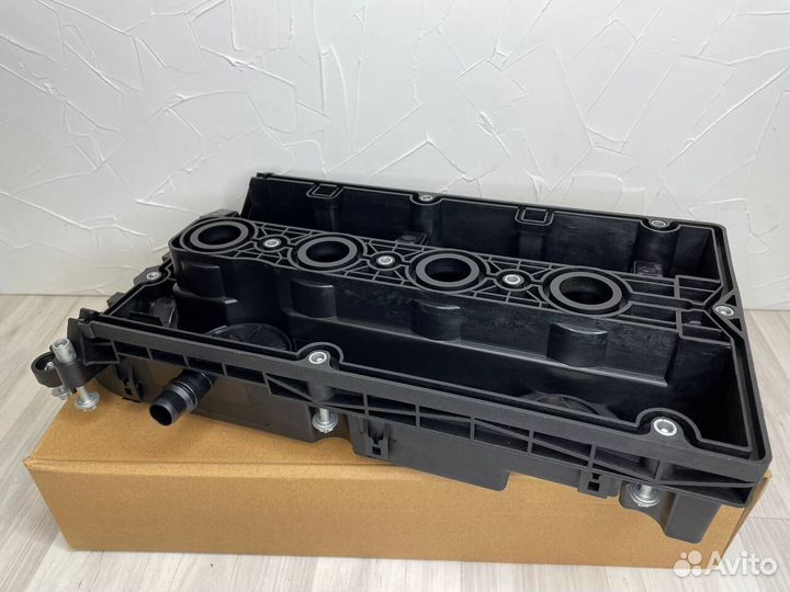 Клапанная крышка Опель 1.6-1.8 GM
