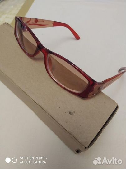 Очки с диоптриями женские -4.0