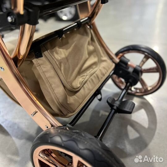 Детская коляска 3 в 1