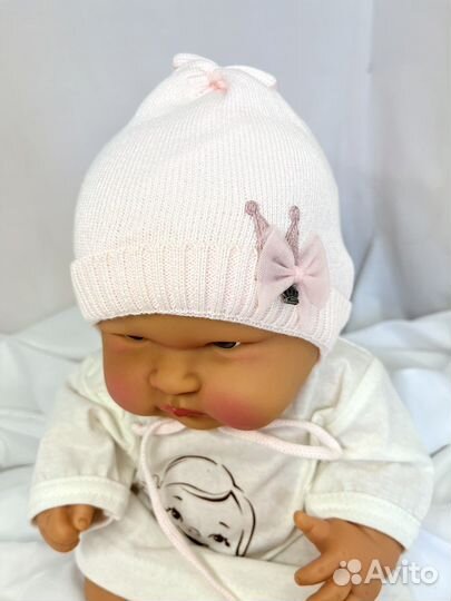 Шапки новые детские