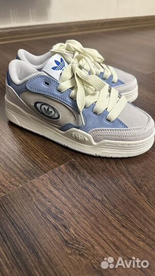 Кроссовки женские adidas