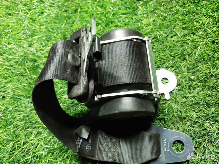 Ремень безопасности Renault Logan