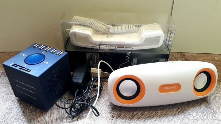 Активные колонки и проводная гарнитура для