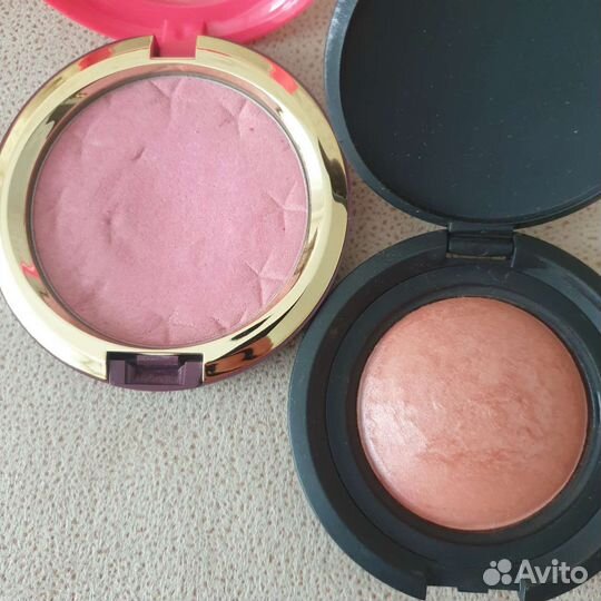 Румяна Nouba blush on bubble (46), MAC