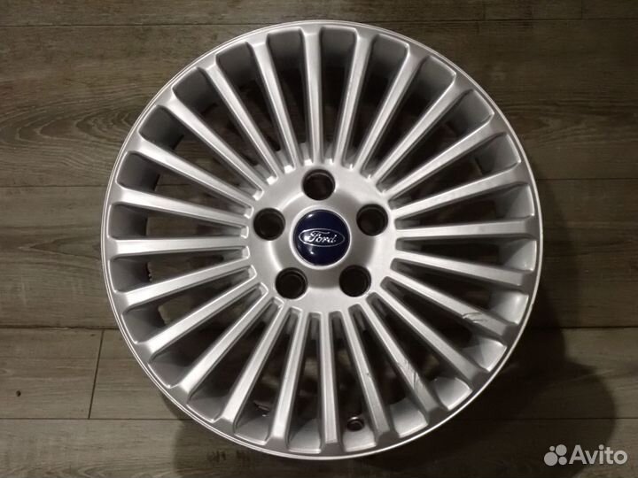 Комплект оригинальных дисков Ford Focus R16