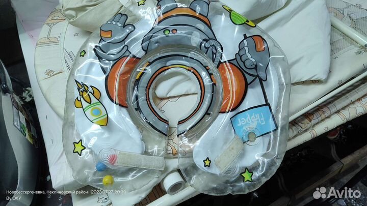 Круг на шею для купания