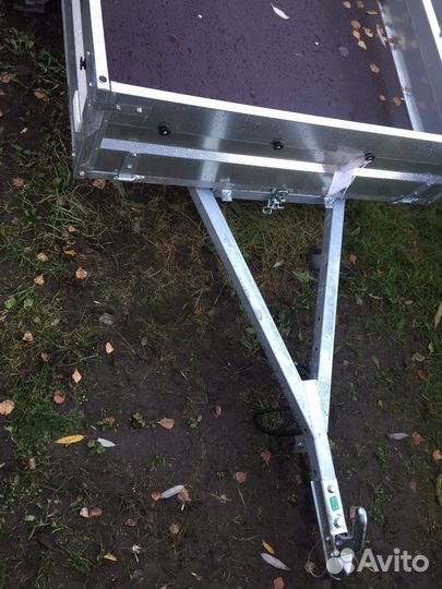 Прицеп 1,7х1.3 м с тентом